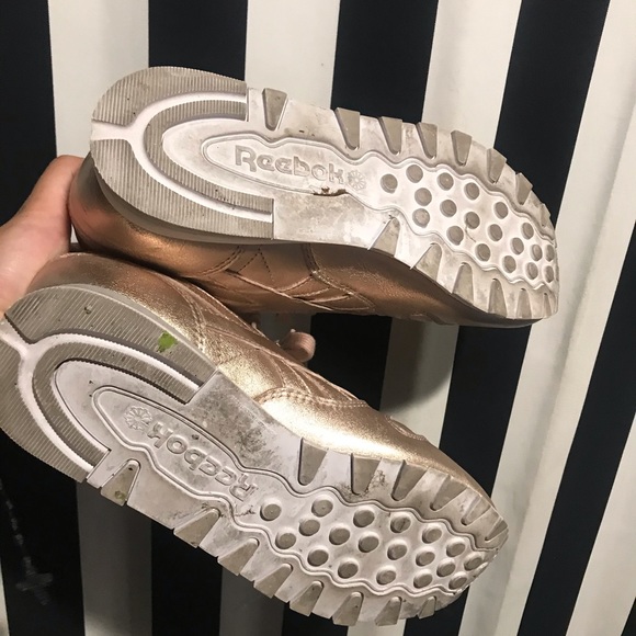 Limited Edition Rose Gold Reebok Sneakers - Picture 4 of 8